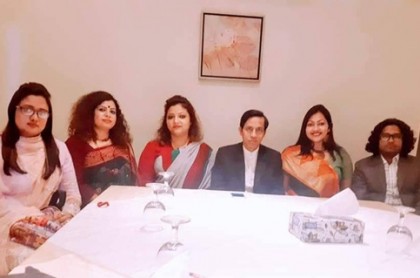 'নুসরাত হত্যাকাণ্ডে জড়িতদের ফাঁসি চাই'