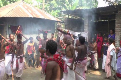 ঝিনাইদহে চৈত্র সংক্রান্তি উৎসব পালিত

