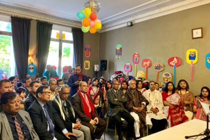 নানা আয়োজনে প্যারিসে পয়লা বৈশাখ উদযাপন

