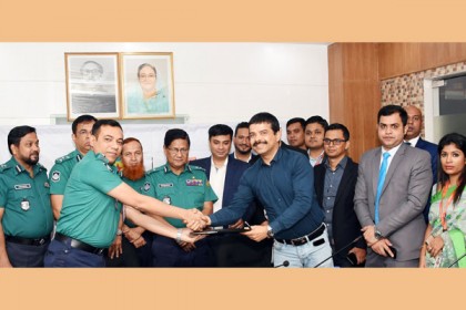বাংলালিংক ও ডিএমপি'র সমঝোতা চুক্তি স্বাক্ষর

