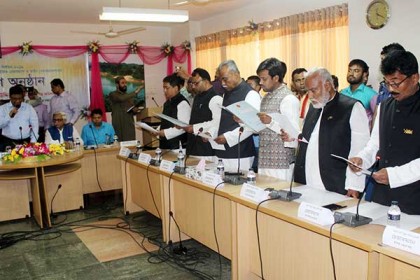 সুনামগঞ্জ ও হবিগঞ্জের ১৭ উপজেলার জনপ্রতিনিধিদের শপথ গ্রহণ