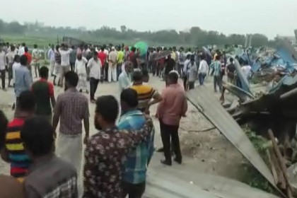 তুরাগ নদীতে অবৈধ স্থাপনা উচ্ছেদে অভিযান
