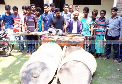 বোয়ালমারীতে সংঘর্ষের ঘটনায় মামলা, গ্রেফতার ১২   
