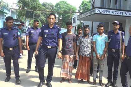 সাভারে খুনি ও ছিনতাইকারী চক্রের ১০ সদস্য আটক

