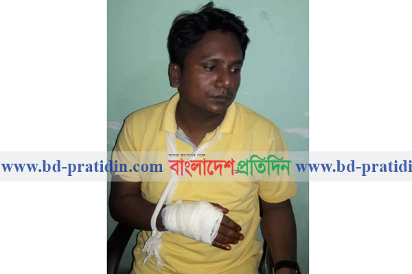 জবি ছাত্রলীগের সাবেক সহ-সভাপতিকে বেদম প্রহার