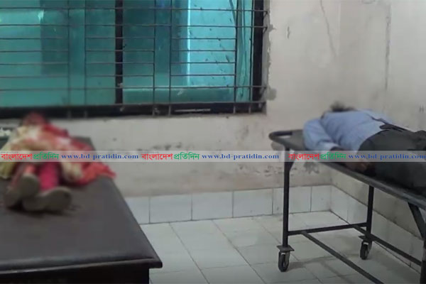 দিনাজপুরে বাসের ধাক্কায় প্রাণ গেল ৩ জনের