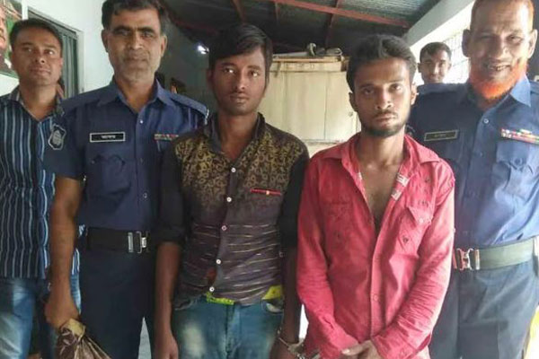 বাগেরহাটে দুই চোর আটক

