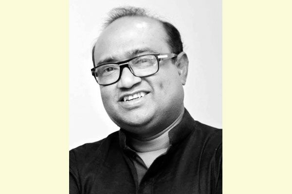 বঙ্গবন্ধু আসবেন বিপ্লব হবে তোমরা সরে দাঁড়াও