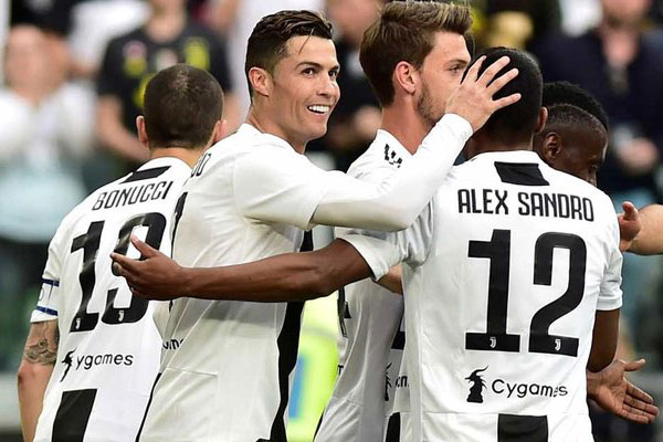 টানা অষ্টমবারের মতো সেরি আ চ্যাম্পিয়ন জুভেন্টাস