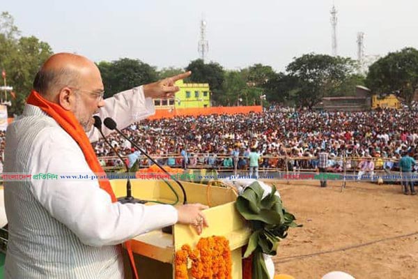গুলি আসলে গোলা যাবে, পাকিস্তানকে হুঁশিয়ারি অমিত শাহ’র