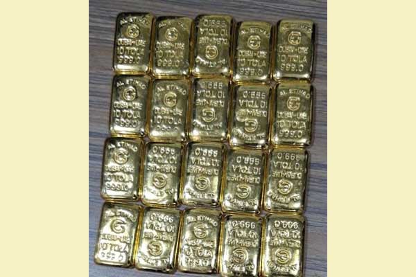 ওসমানী বিমানবন্দরে কোটি টাকার সোনা আটক