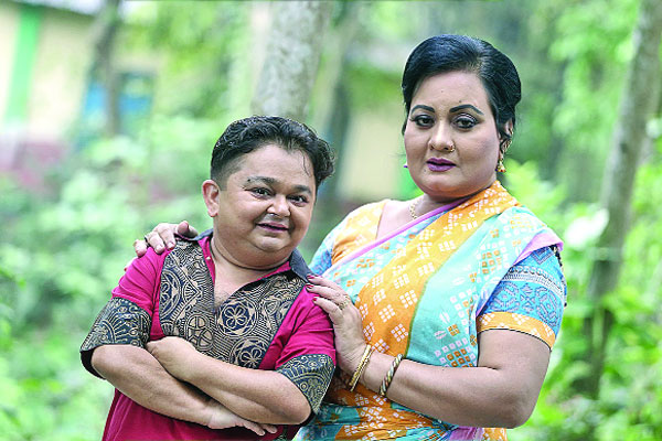 ফের জুটি হলেন শবনম-এলিন