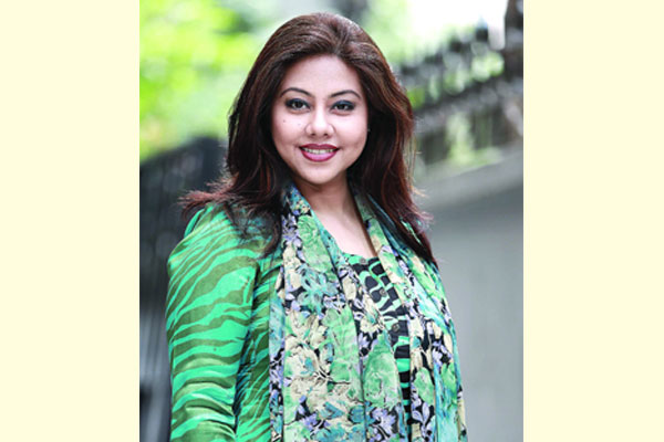 শমীকাণ্ডে তোলপাড়