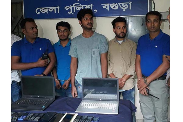 পুলিশের অভিযানে ভার্চুয়াল মুদ্রার ৩ অবৈধ কারবারি গ্রেফতার