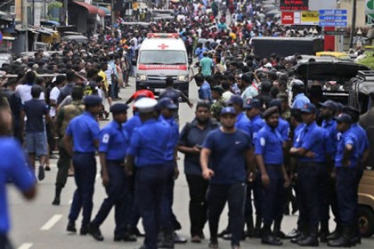 শ্রীলঙ্কা বোমা বিস্ফোরণ : ৭ পাকিস্তানি গ্রেফতার