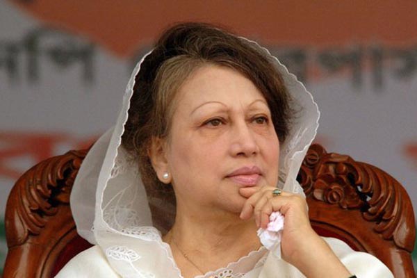 খালেদা জিয়ার অর্থদণ্ড স্থগিত, আপিল গ্রহণ হাইকোর্টে