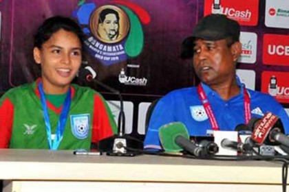 ম্যাচ সেরার পুরস্কারের টাকা নিয়ে সানজিদার জবাব ভাইরাল (ভিডিও)