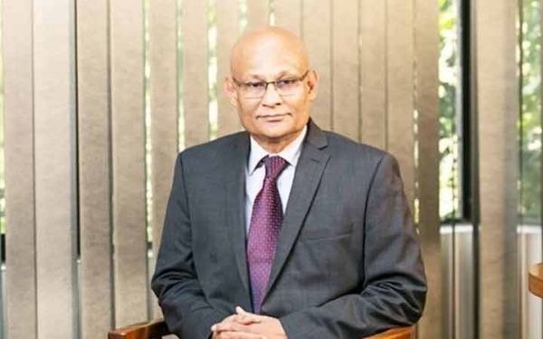 দুর্নীতির অভিযোগ বিমান এমডি মোসাদ্দিককে অব্যাহতি 