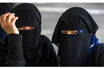 শ্রীলঙ্কার পর ভারতেও বোরকা নিষিদ্ধের দাবি