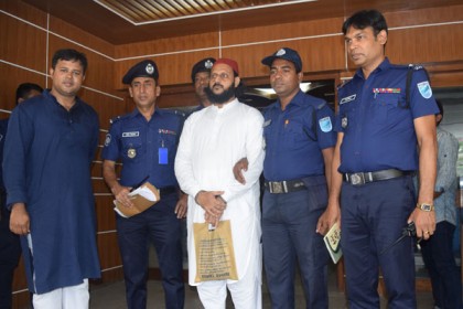 জৈনপুরী পীরের ভাই নেয়ামত উল্লাহ আব্বাসী গ্রেফতার

