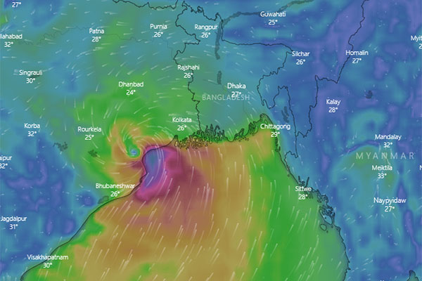 খুলনায় সারা রাত চলবে ঘূর্ণিঝড় ফণীর তাণ্ডব 