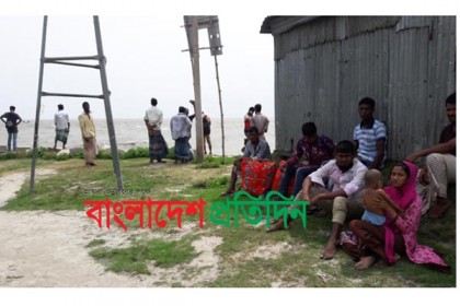 ‘ফণী’ আতঙ্কে লক্ষ্মীপুর উপকূলবাসী, ঝুঁকিতে ৫০ হাজার মানুষ 