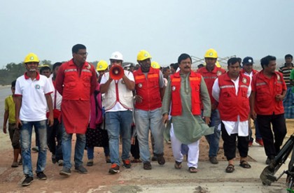 উপকূলীয় জনগণকে সরে যাওয়ার আহ্বান চসিকের