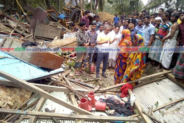 নোয়াখালীতে ফণীর তাণ্ডবে নিহত ২, আহত অর্ধশতাধিক 