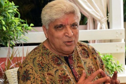 বলিউডের গীতিকার জাভেদ আখতারকে হুমকি

