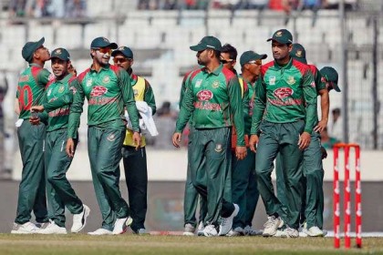 বিশ্বকাপে বাংলাদেশকে নিয়ে পন্টের টুইট, জানালেন দু'জনের কথা