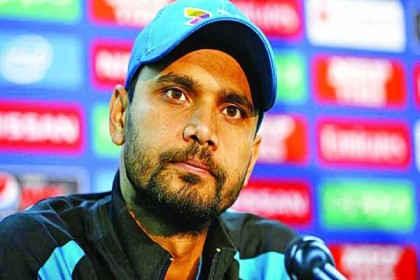 যেহেতু আমরা মুসলিম, সবাই রোজা থাকবে : মাশরাফি