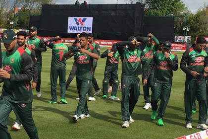 জয়ের জন্য টাইগারদের দরকার ২৬২ রান