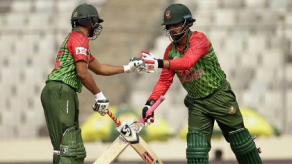 জয়ের সুবাস পাচ্ছে বাংলাদেশ 