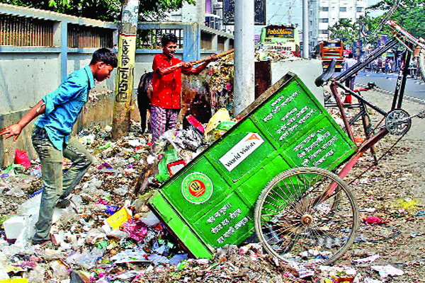 স্বাস্থ্যঝুঁকিতে পরিচ্ছন্নতাকর্মীরা