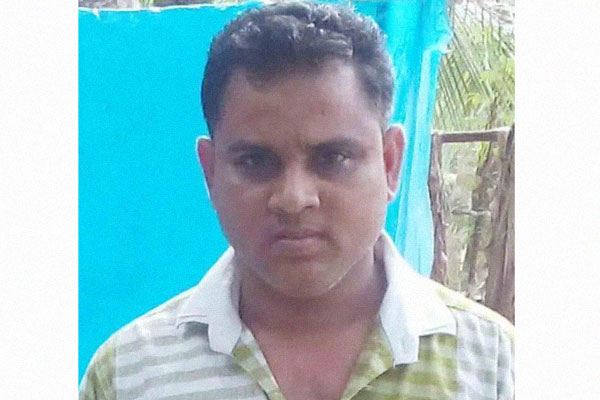 বাগেরহাটে স্ত্রীকে গলা কেটে হত্যার পর স্বামীর পলায়ন