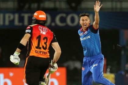 হায়দরাবাদকে ধরাশায়ী করে দ্বিতীয় কোয়ালিফায়ারে দিল্লি