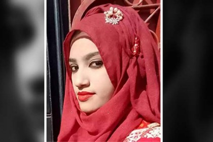 নুসরাতের গায়ে কেরোসিন ছিটাতে ব্যবহৃত সেই গ্লাস উদ্ধার