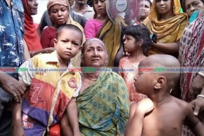 বেনাপোলে পাচারকারী সন্দেহে ৪ জনকে আটক, ৩ শিশু উদ্ধার