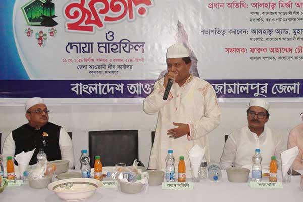 'প্রধানমন্ত্রী সারাদেশে উন্নয়নের জোয়ার সৃষ্টি করেছেন'