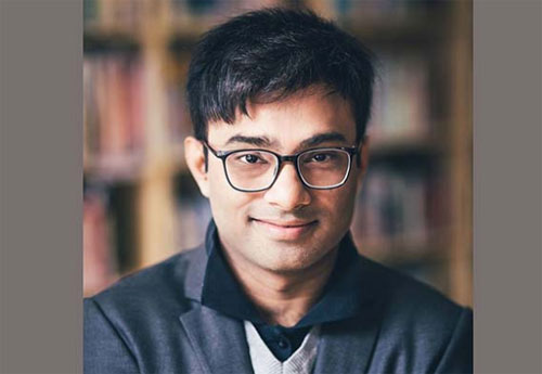ভুল করছেন, সেটাই উনারা স্বীকার করছেন না!