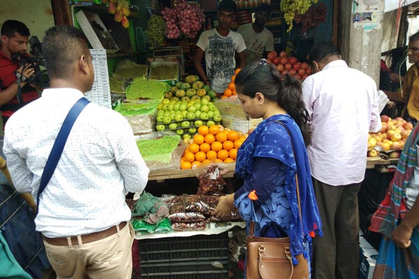 বরিশালে ৪ প্রতিষ্ঠানকে জরিমানা

