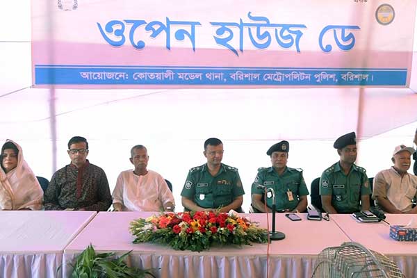 সেবা গ্রহণকারী ও প্রদানকারীর মধ্যে সু-সম্পর্ক থাকা উচিত