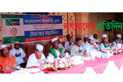 জঙ্গিবাদের বিরুদ্ধে আলেম সমাজ অগ্রণী ভূমিকা রাখতে পারে: তথ্যমন্ত্রী