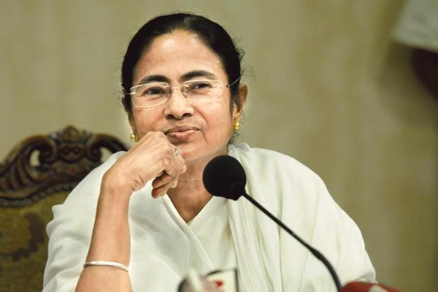প্রেম করতে দেদার ছাড়পত্র মমতার!