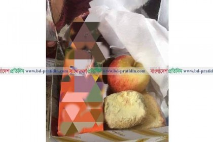 ট্রেনে ইফতার-সেহরির খাবারের মান নিয়ে যাত্রীদের ক্ষোভ
