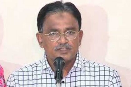 'মন্ত্রীরা উল্টো-পাল্টা বলে জনগণকে বিনোদন দিচ্ছেন'