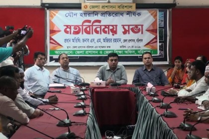 শাসনের অজুহাতে কোনও ছাত্রীর গায়ে হাত না দেওয়ার নির্দেশ 
