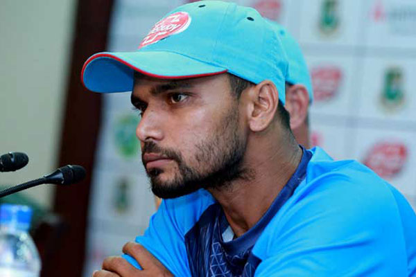 ত্রিদেশীয় সিরিজ জয়, যা বললেন মাশরাফি