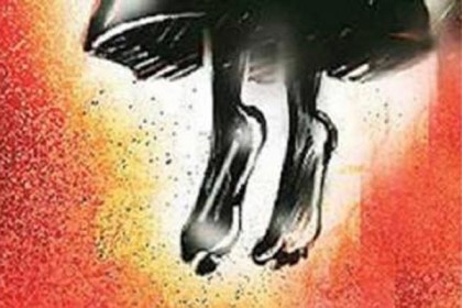 পছন্দের লেহেঙ্গা কিনে না দেওয়ায় স্কুলছাত্রীর আত্মহত্যা