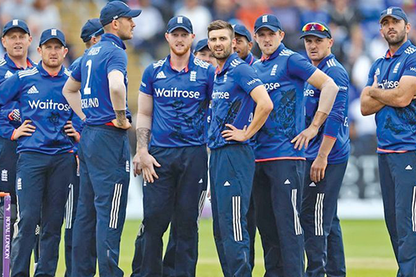 অস্ট্রেলিয়ার কোচের দৃষ্টিতে বিশ্বকাপের ‘হট ফেবারিট’ ইংল্যান্ড